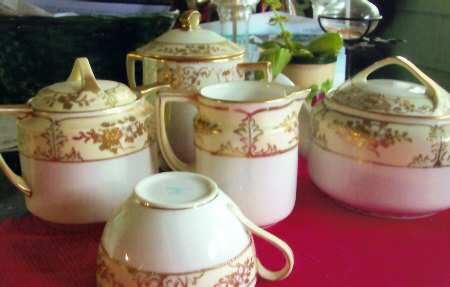 N4662 Creamer