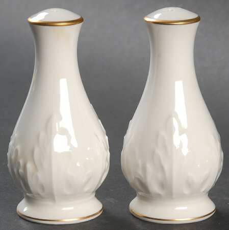 N3893 Salt & Pepper Set
