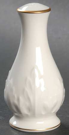 N3893 Pepper Shaker