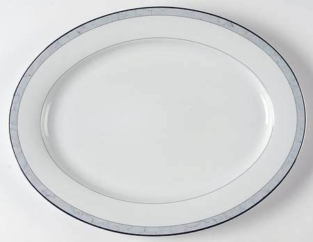 Courtyard 14" Oval Serving Platter