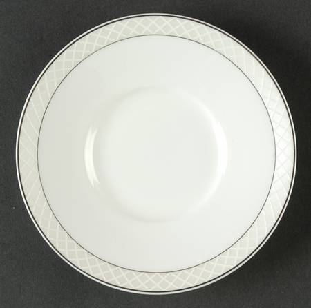Lancet Pearl Saucer