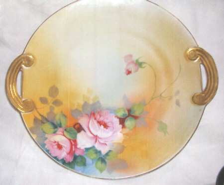 N4664 Handled Cake Plate