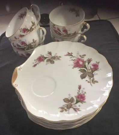 IVD124 Snack Plate & Cup Set