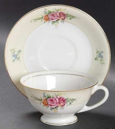 NAR115 Footed Cup & Saucer Set