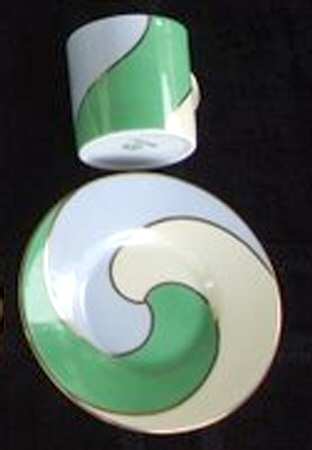 N3949 Flat Cup & Saucer Set