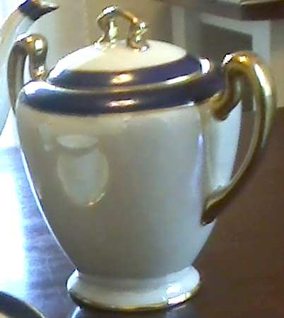 N3958 Sugar Bowl & Lid