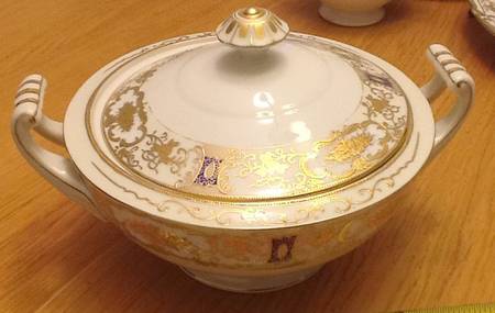 NKO5 Sugar Bowl & Lid