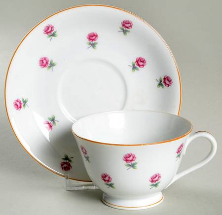 N3986 Footed Cup & Saucer Set