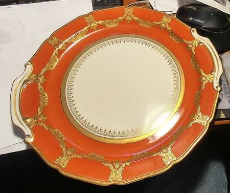 N3997 Handled Cake Plate