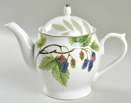 Berries & Brambles Teapot & Lid
