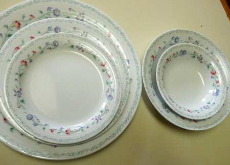 Hattan Court Bread & Butter Plate