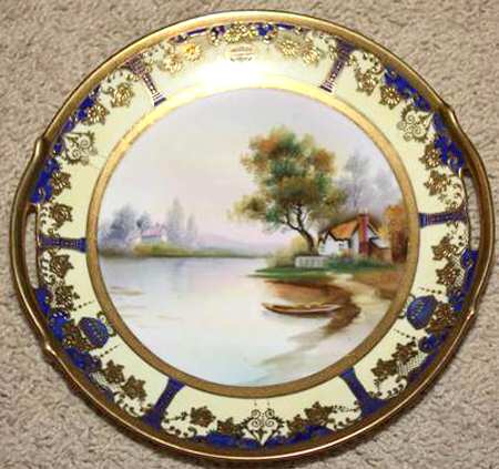N4038 Handled Cake Plate
