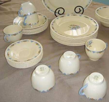 NHP7 Footed Cup