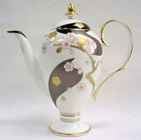 Ayaminamo Coffee Pot & Lid