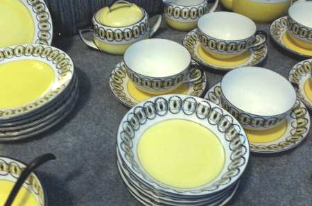 N3651 Flat Cup & Saucer Set