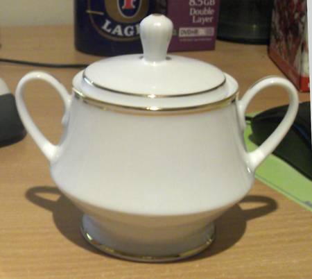 L447 Sugar Bowl & Lid