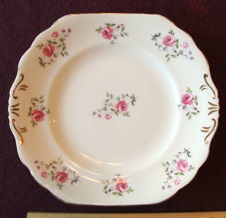 NCL29 Square Handled Cake Plate