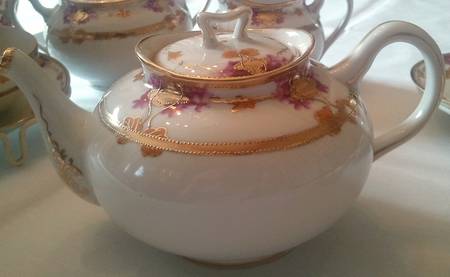 NIP268 Teapot & Lid