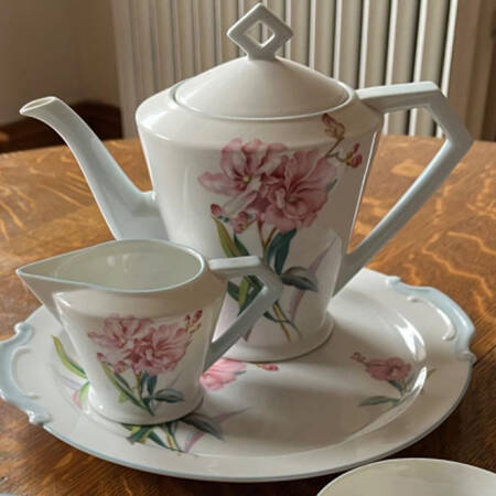 N3674 Teapot & Lid