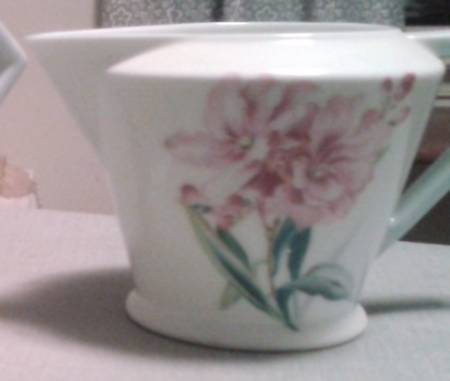 N3674 Creamer