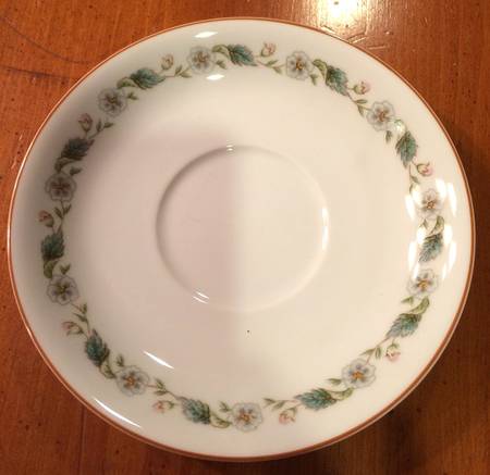 N4179 Saucer