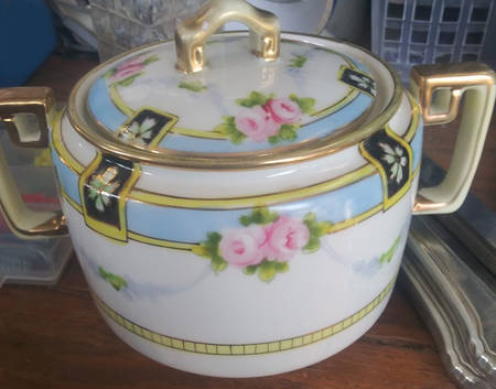 N4215 Sugar Bowl & Lid