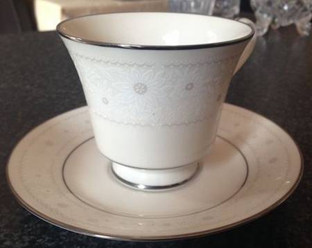 3-807 Footed Cup & Saucer Set