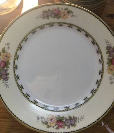 N4230 Salad Plate