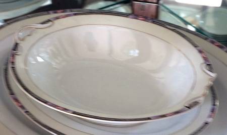 N3693 11" Oval Vegetable Bowl