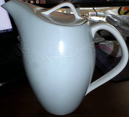 N3532 Coffee Pot & Lid
