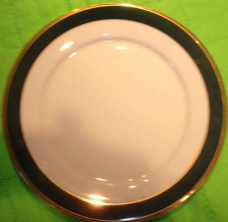 Forest Green by Noritake