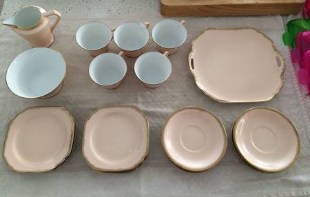 N4290 Handled Cake Plate