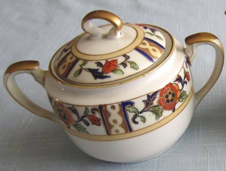 N4496 Sugar Bowl & Lid