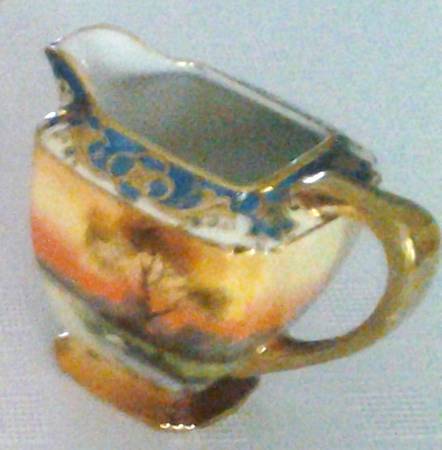 N4298 Creamer