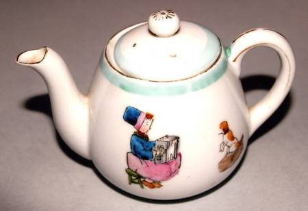 N4501 Toy Teapot & Lid