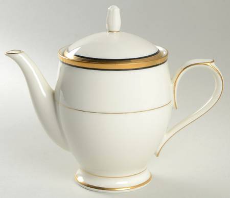 Elysee Teapot & Lid