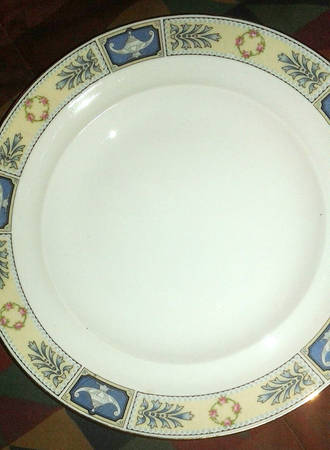 N4330 Luncheon Plate