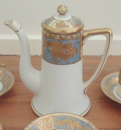 N3740 Coffee Pot & Lid