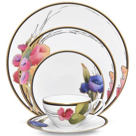 Alluring Fields by Noritake