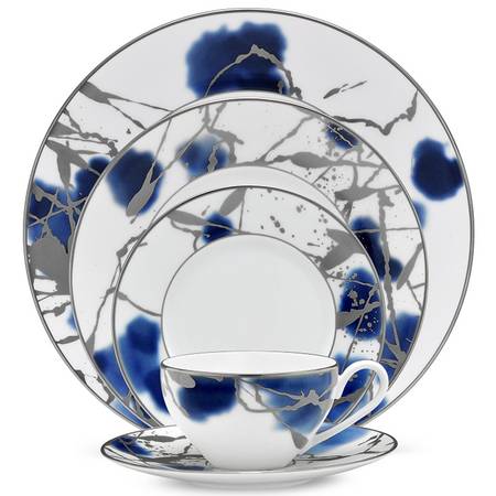 Jubilant Days Platinum by Noritake