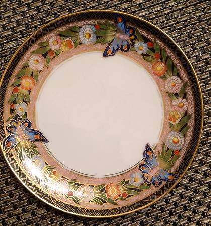 N4990 by Noritake