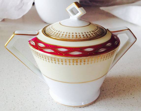 N5006 Sugar Bowl & Lid