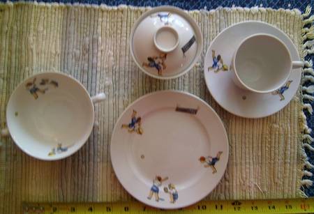 N3745 Flat Cup & Saucer Set