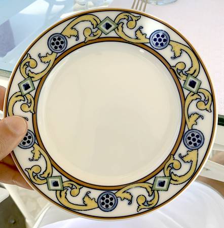 N4590 by Noritake