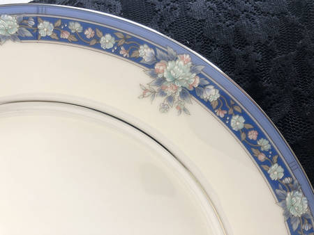 Kingsclere by Noritake