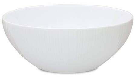 Conifere 9" Round Vegetable Bowl