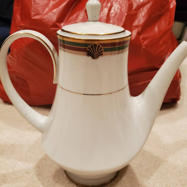 Levant Coffee Pot & Lid
