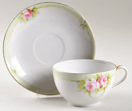 N5090 Flat Cup & Saucer Set