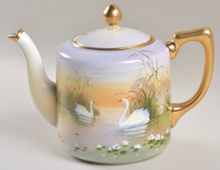 N5099 Teapot & Lid