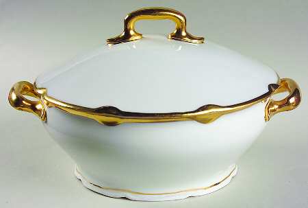 3405 Round Covered Vegetable